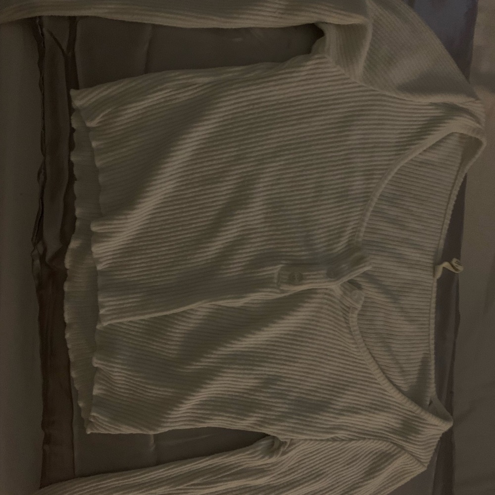 LA HEARTS “PACSUN” CROP TOP SIZE MEDIUM